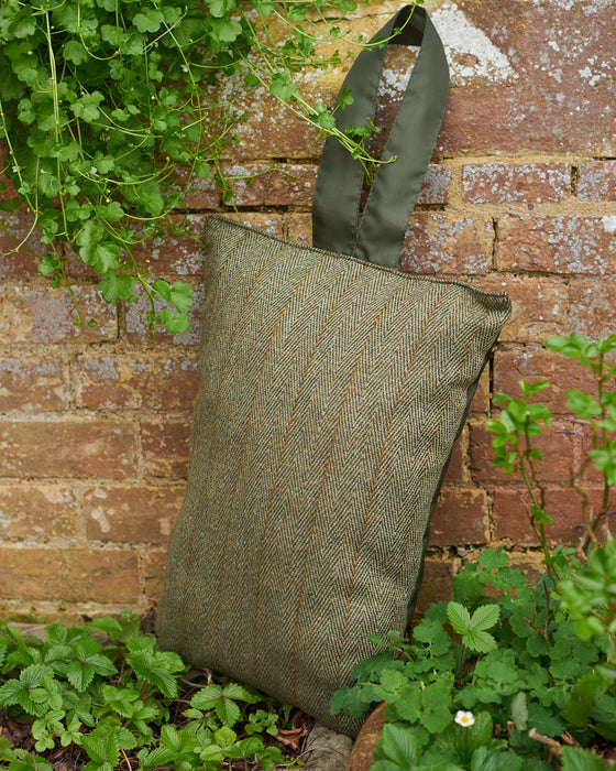 Tweed Garden kneeler With Water Resistant Backing