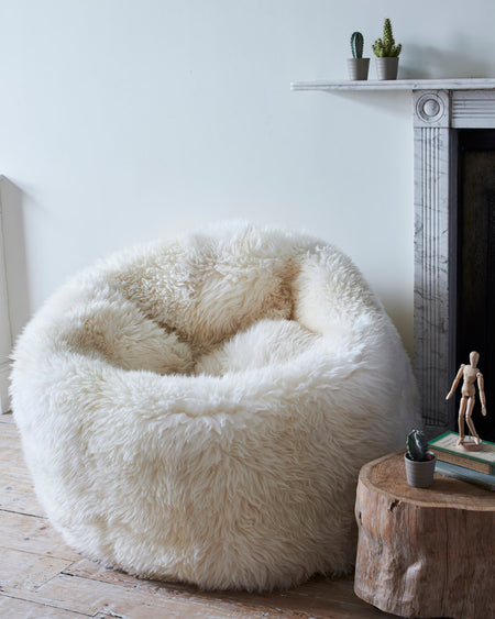 Large Sumptuous sheepskin beanbag - ivory