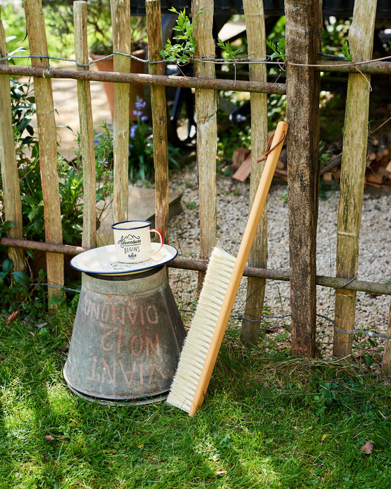 extra large utility brush for camping