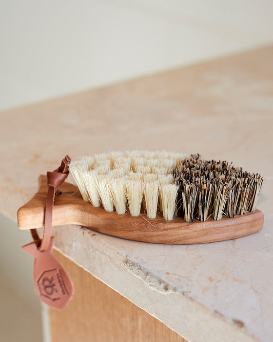 oiled beechwood scrubbing brush