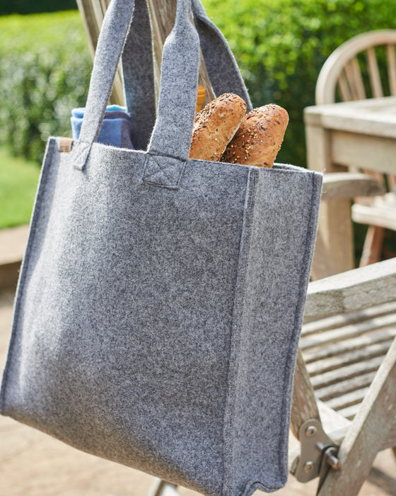 luxurious wool shopping bag in grey wool felt