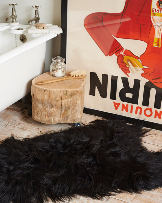 luxurious Icelandic sheepskin rugs.