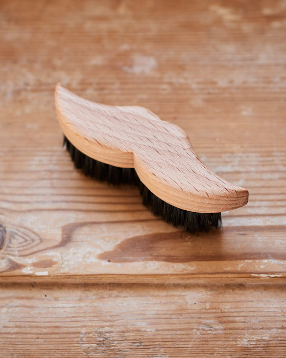 Beard and moustache brush in beechwood 