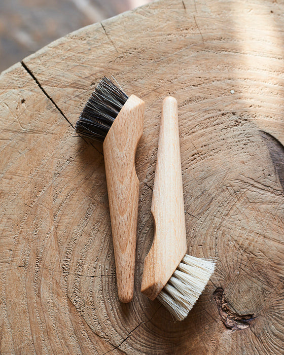 LUXURY POLISH APPLICATOR IN OILED BEECHWOOD