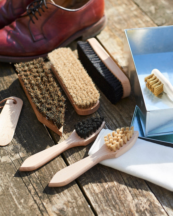 shoe brush set in metal box