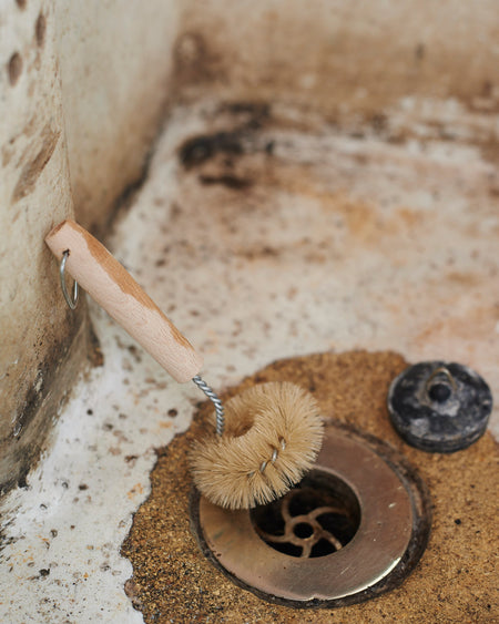 Sink cleaning brush  with beechwood handle