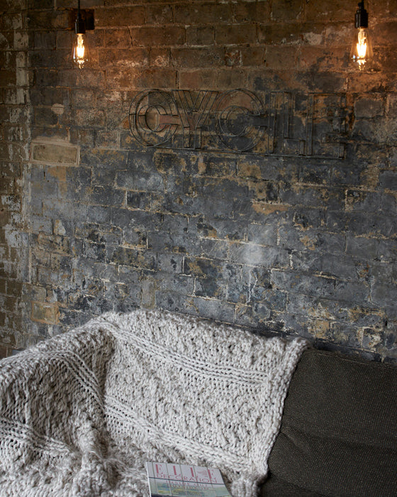 Chunky cable knitted throw - off white/light grey