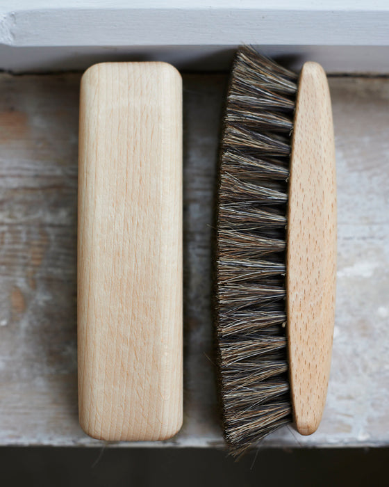 Luxury horsehair shoe shining brushes in beechwood